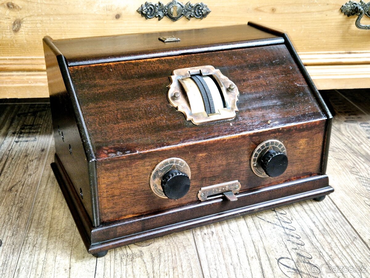 Starožitné rádio Telefunken 4A, rok 1928, Německo - 16