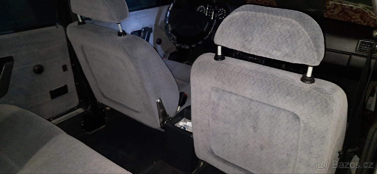 Tatra T613-4 Mi-long - 16