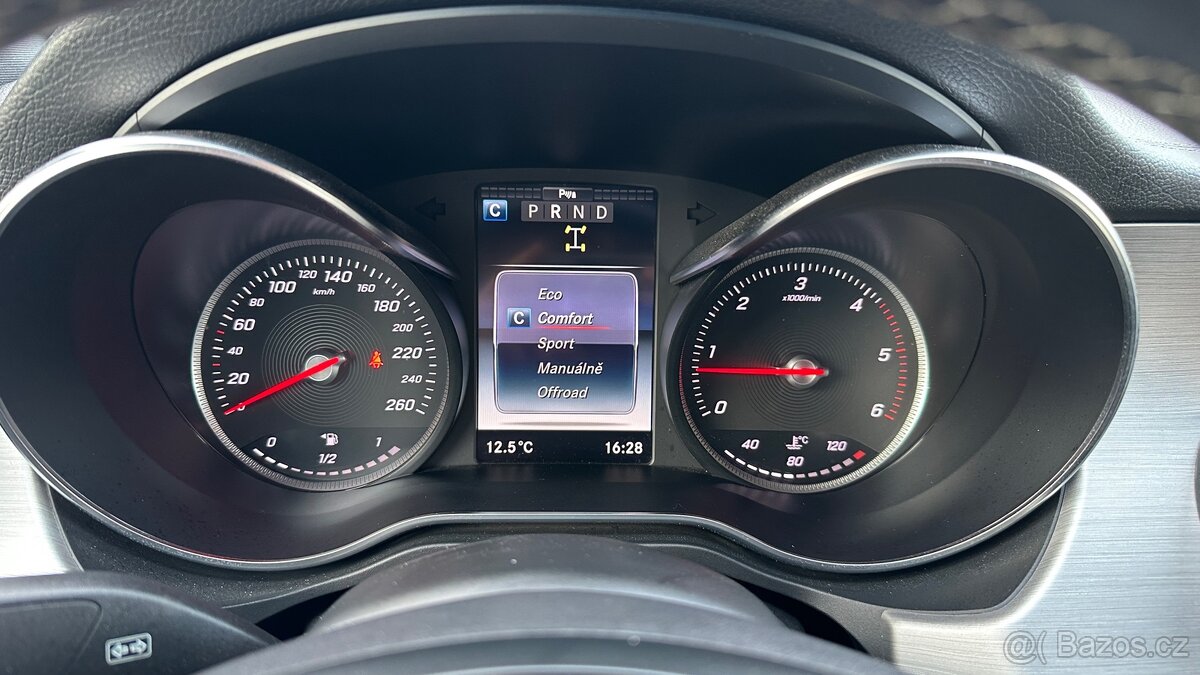 Mercedes-Benz X350 CDI - 16