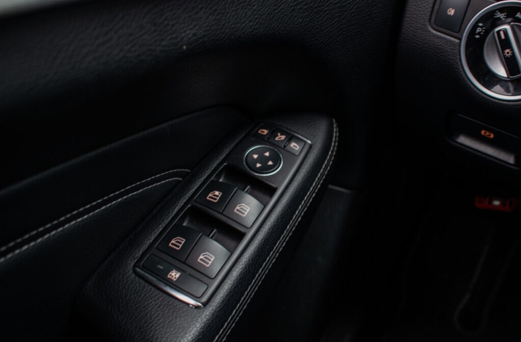 Mercedes-Benz ML 250 4MATIC 150kw - 16