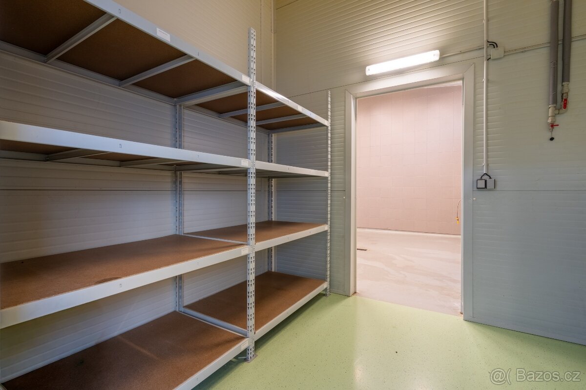 Komerční nemovitost, výroba, sklad, kancelář - 16