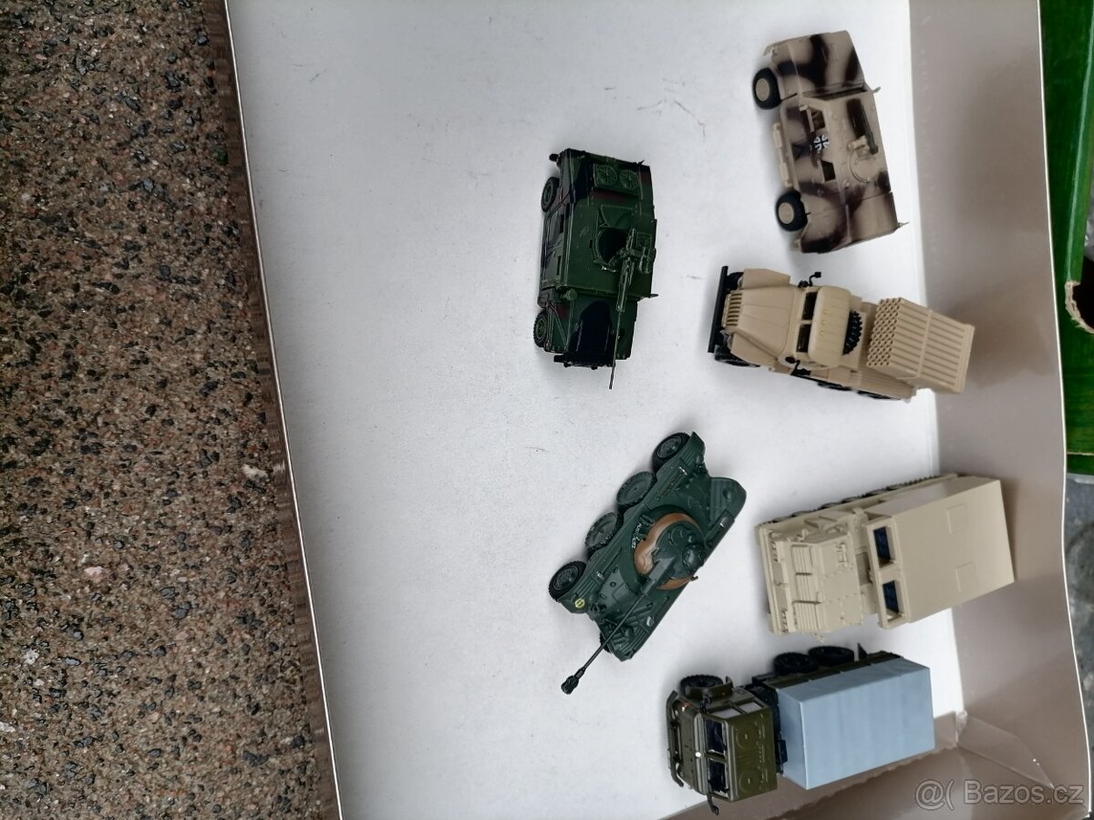 Sbírka modelů tanků a bojové techniky - 16