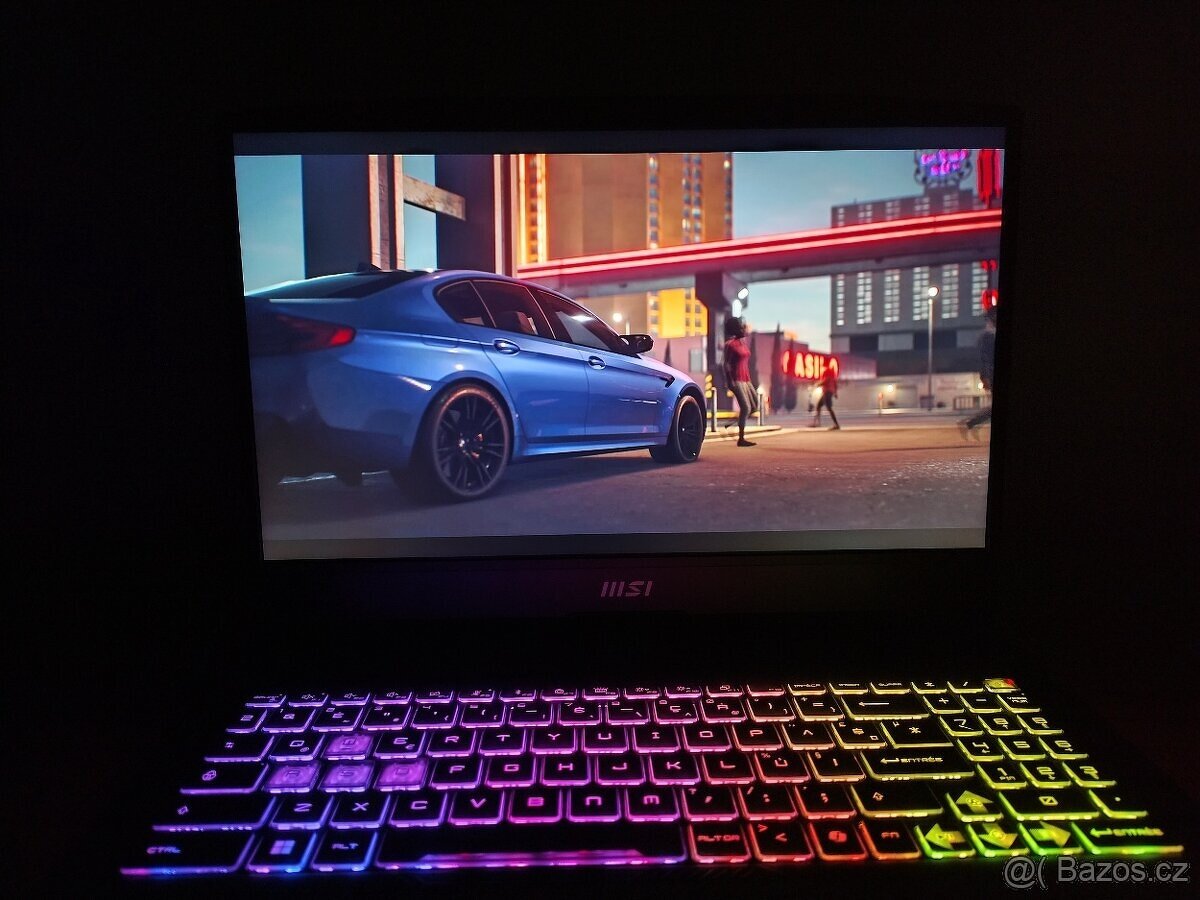 Nepoužitá 15" Katana,QHD,4070-Rtx,32gb,i7-13th.1TB-ZÁRUKA - 16