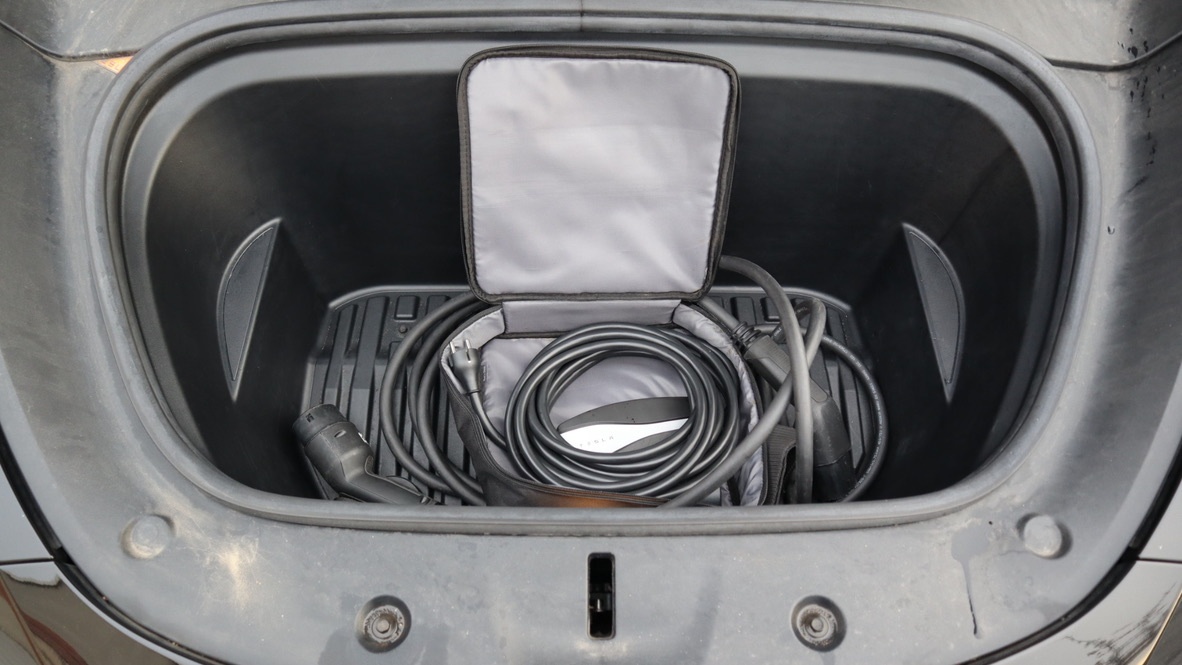 Tesla Model Y, Long Range 4WD, SoH 93.4% - 16