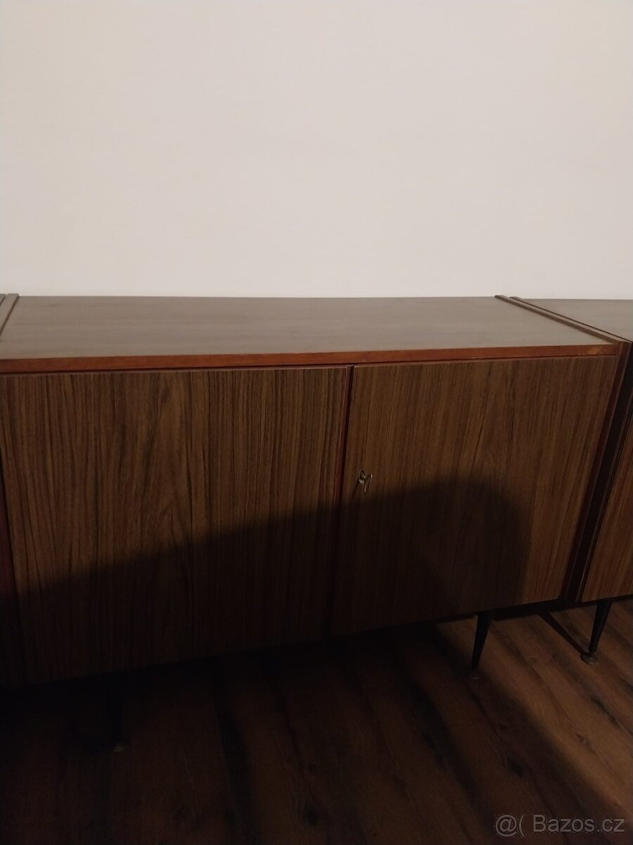 Prodám nábytek 70 léta - 16