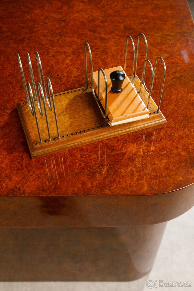 PSACÍ STŮL-UP ZÁVODY-SPOŘITELNA BRNO - 16