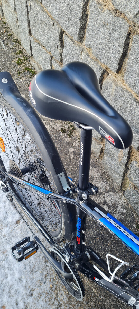 Trekingové kolo Apache Wakita Disc 2014 - 16