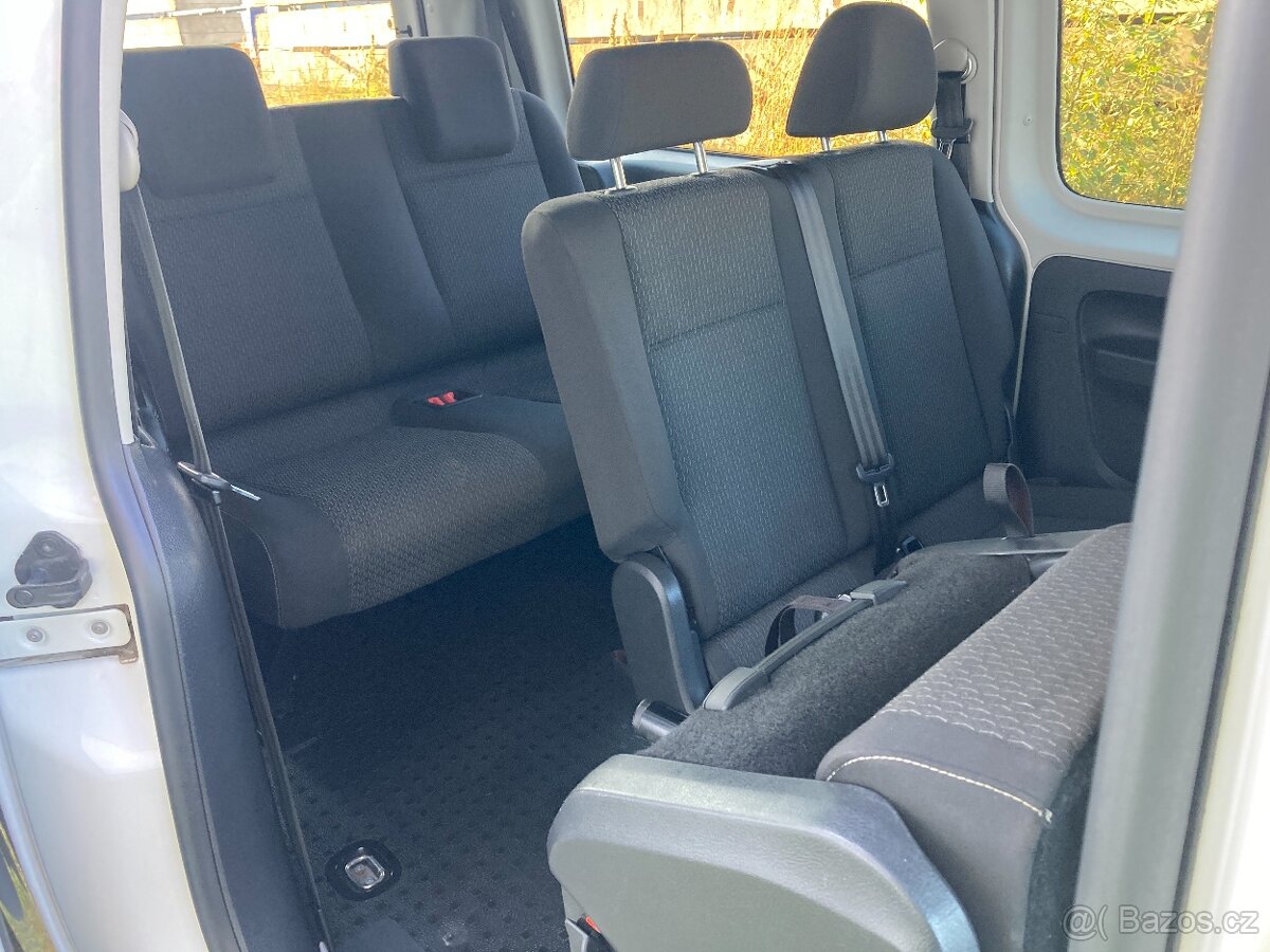 VOLKSWAGEN CADDY MAXI 2,0TDi 7míst webasto - 16