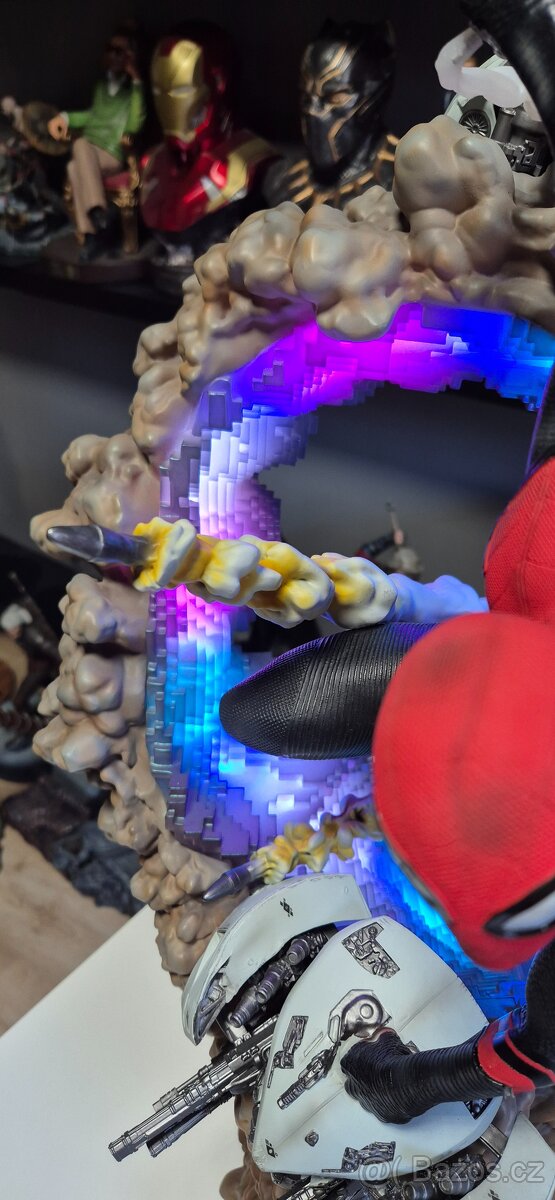 Spider-Man: Far from home - Legacy Replica - 16