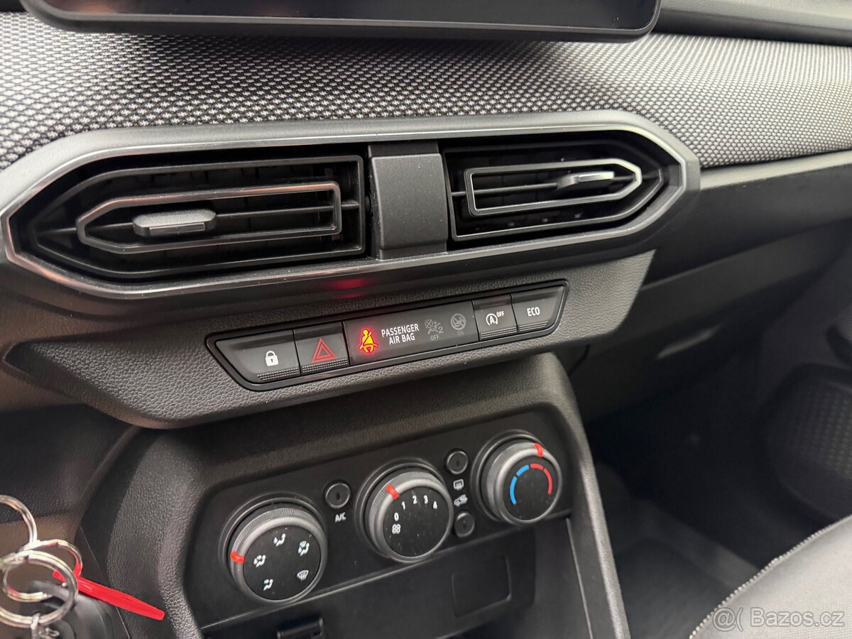 Dacia Sandero 1.0 tce 67 kw / 2021 / DPH - 16