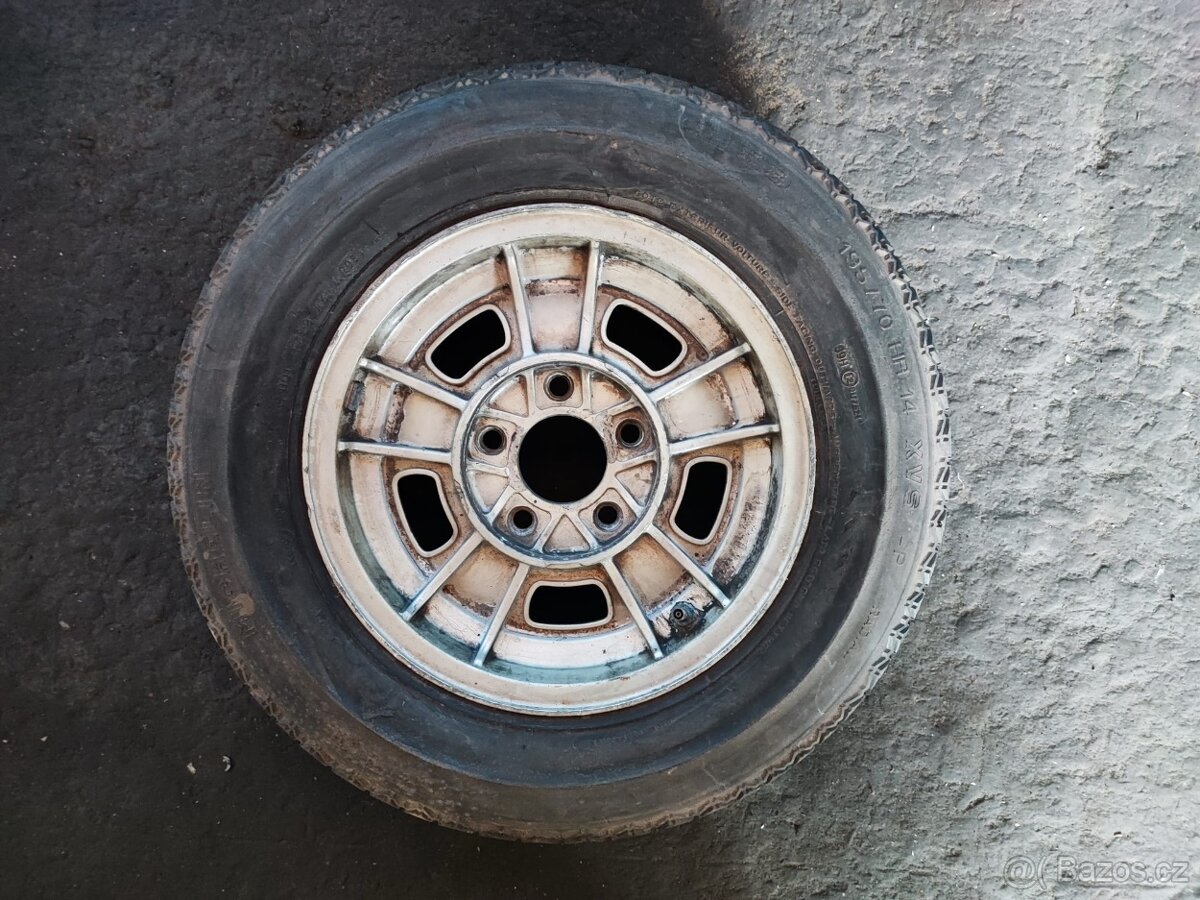 BMW E9 3.0 CS, manuál, EU verze,platný Tp, rv.1973 - 16