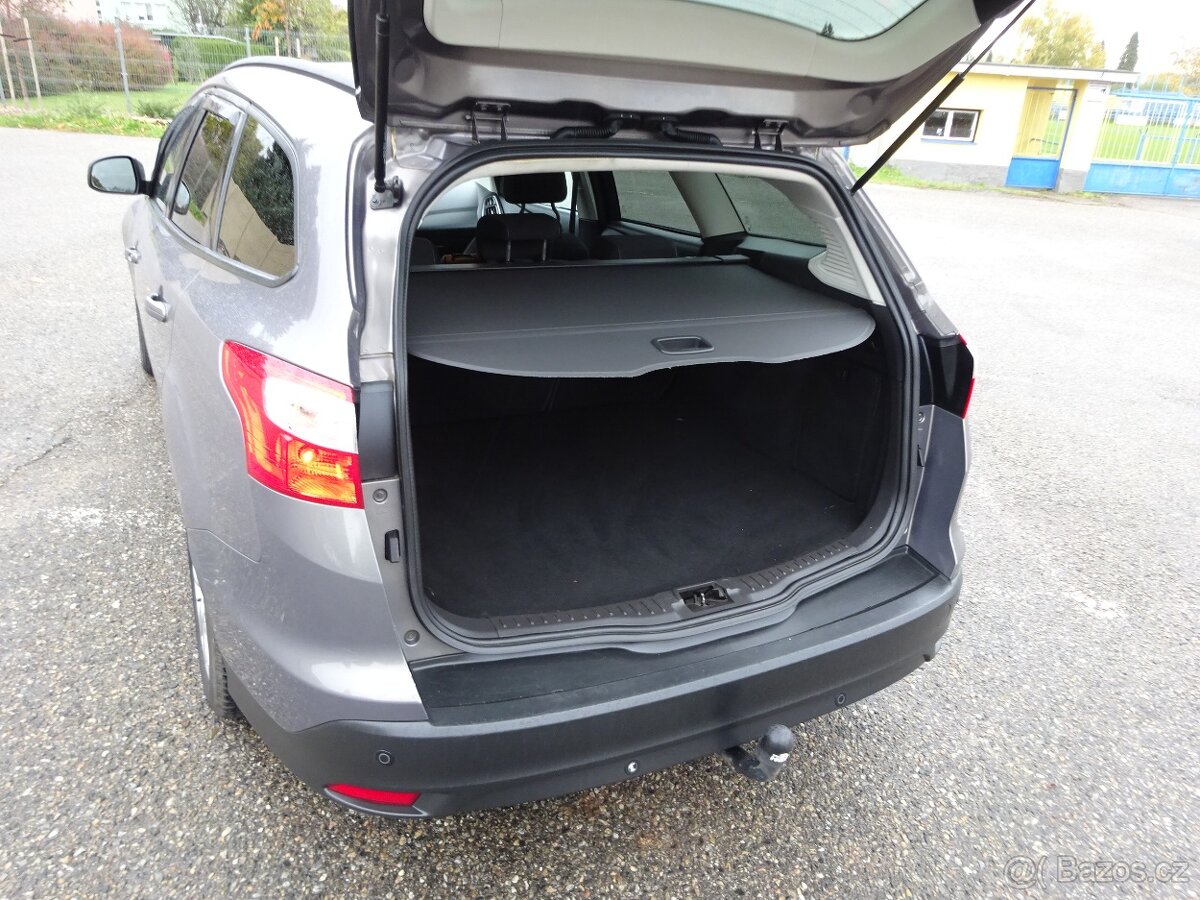 Ford Focus 1.6 TDCI Combi r.v.2012 stk:10/2027 - 16