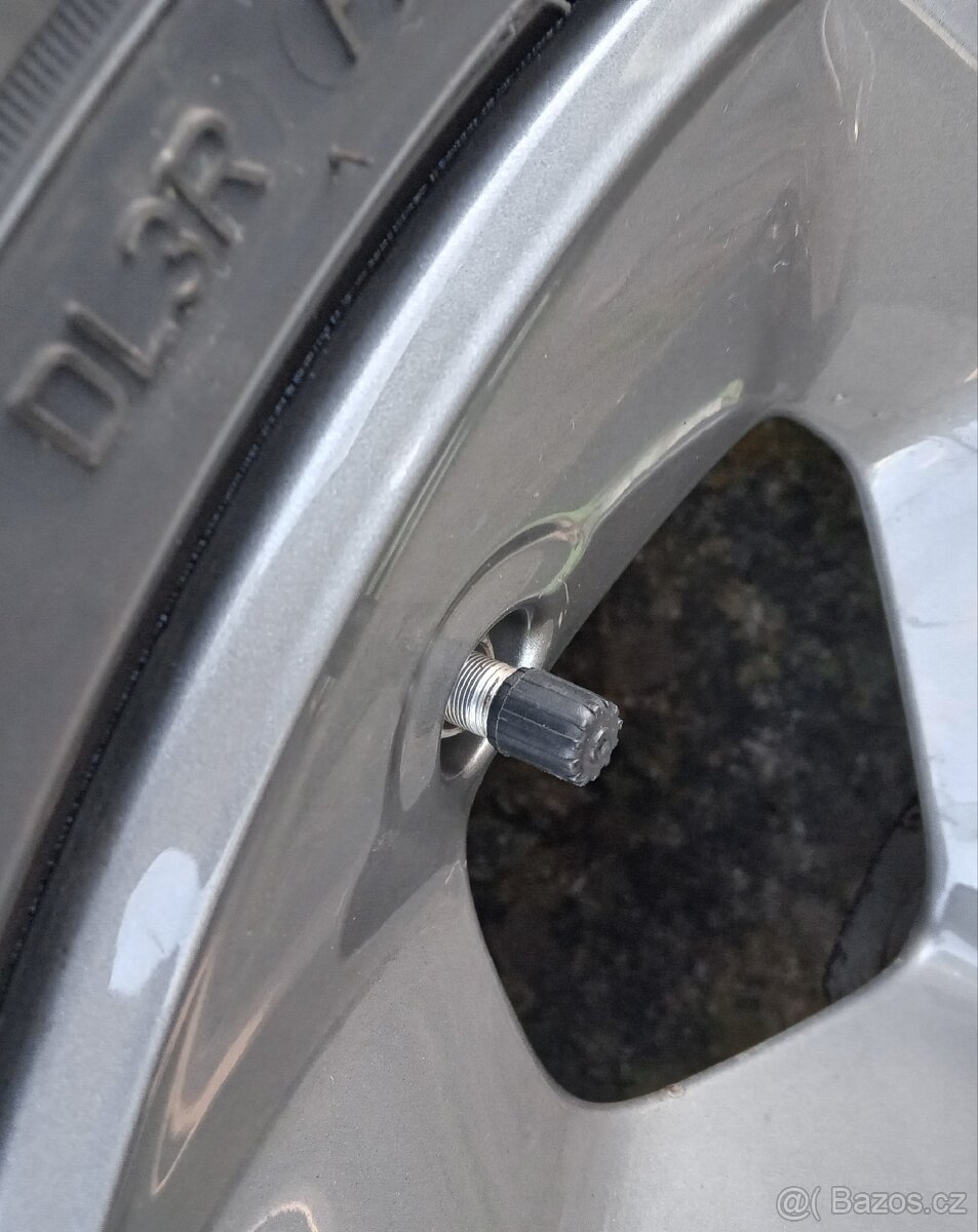 alu kola SUZUKI (rezervace JINDŘ.HR.) - 16