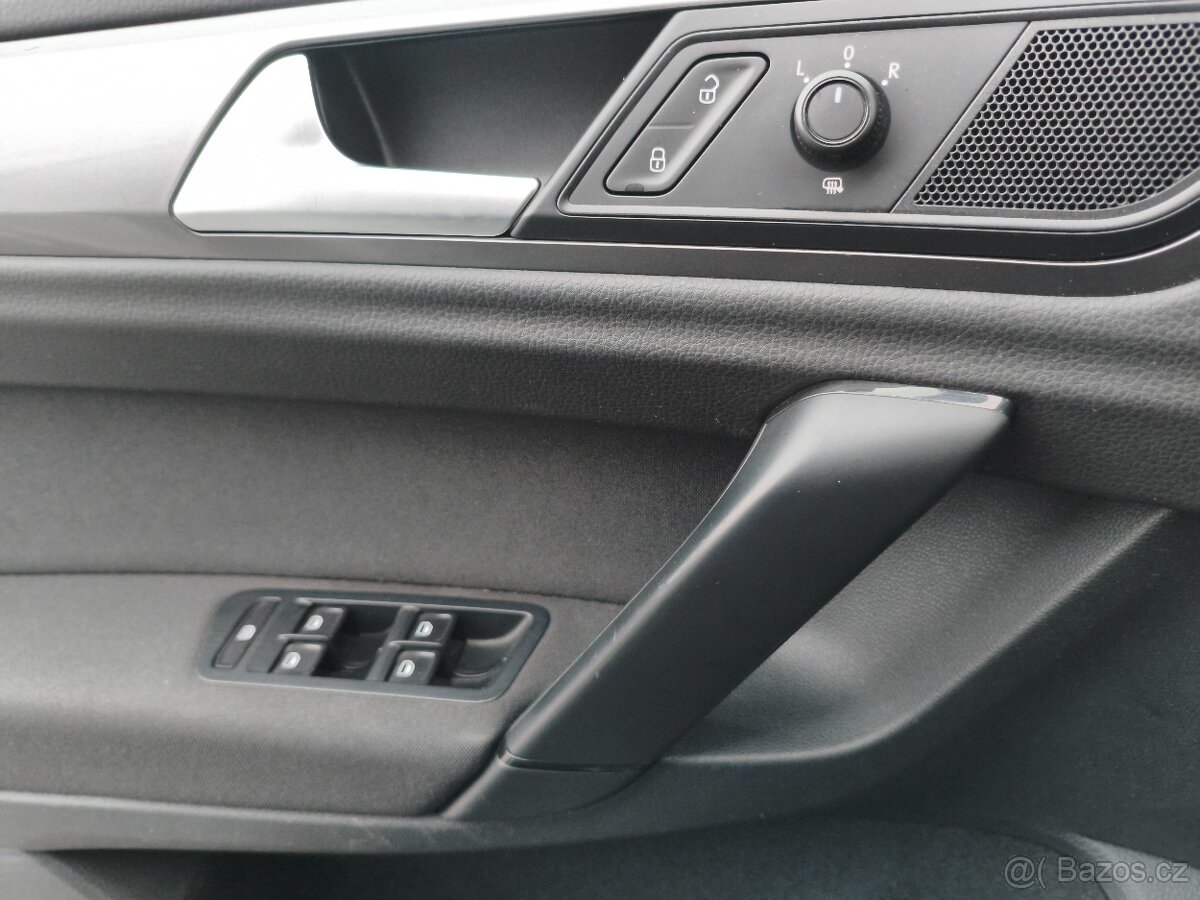 Volkswagen Golf Sportsvan 1.2 TSI 63Kw r.v.2014 Comfortline - 16