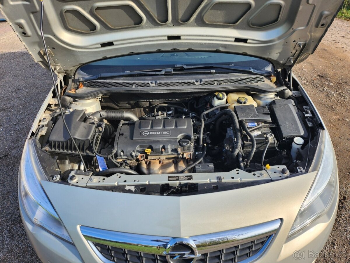 Opel Astra 1.4 16V - 16