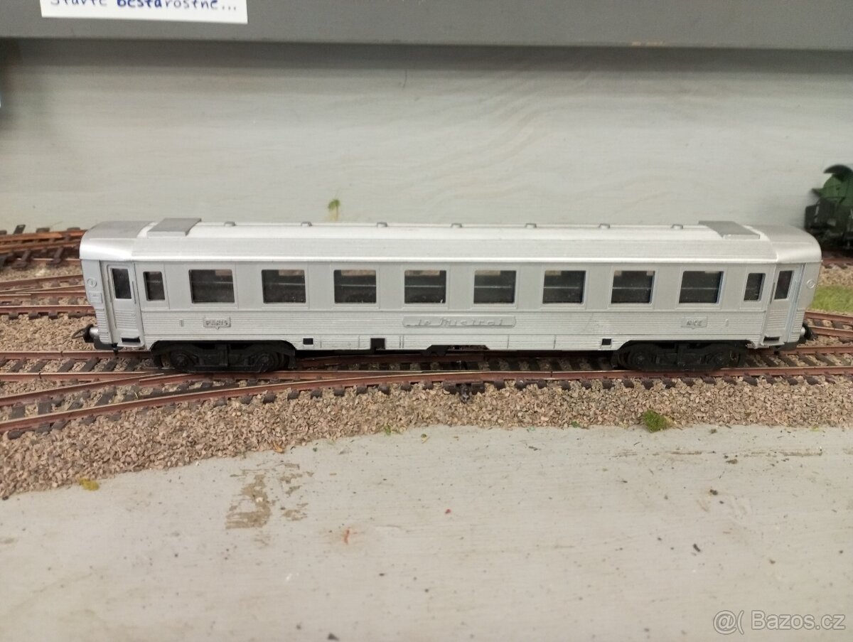 Vláčky, mašinky H0 11. - 16