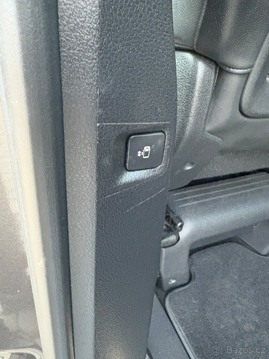 Peugeot Traveller 2.0 hdi 2017 - 16