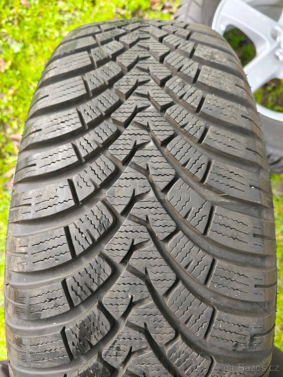 Zimní sada Subaru 5x114,3 Falken 225/60/17 - 16