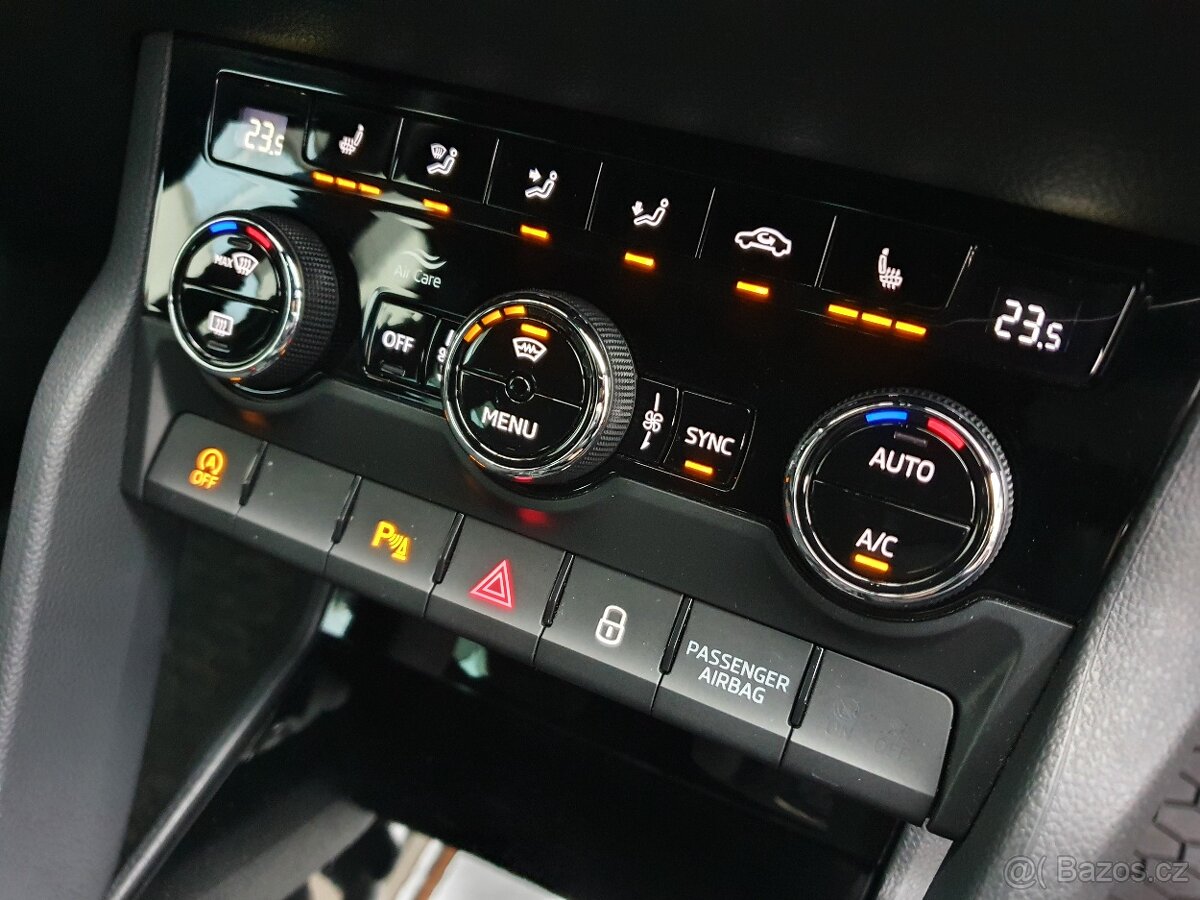 Škoda Karoq 2.0 TDI 110kW Sportline Tažné - záruka Autodraft - 16