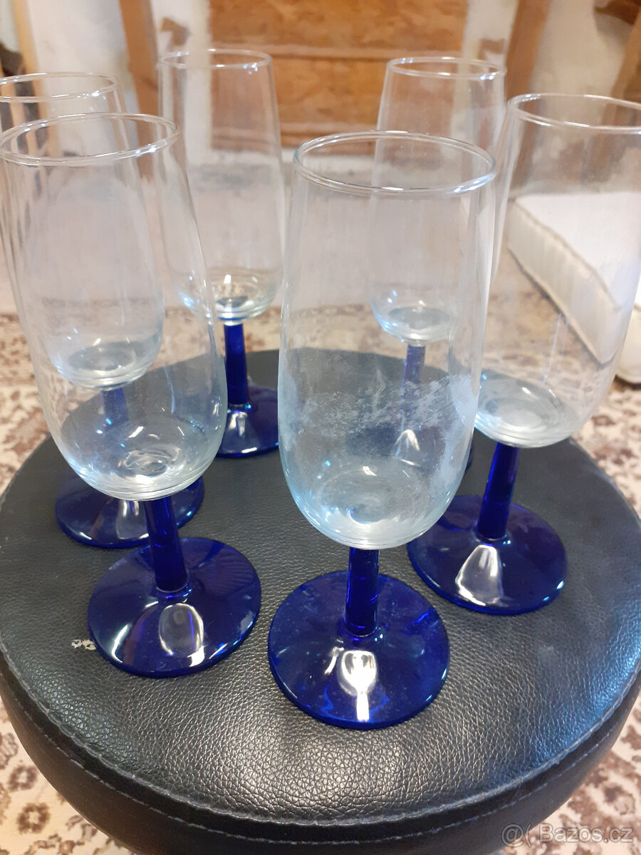 Skleničky, porcelán a keramika - 16