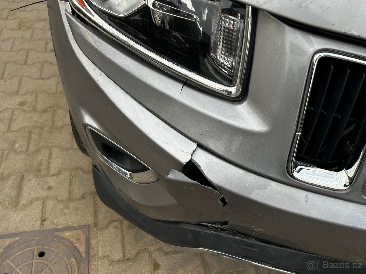 Jeep grand Cherokee WK2 3.6 - 16