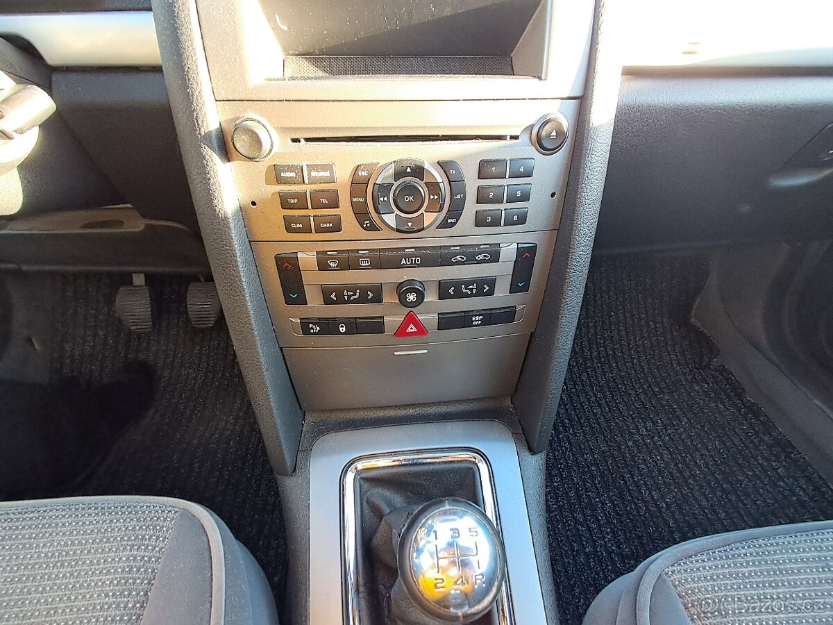 Peugeot 407 - 1.8/92 kW/ČR/2006 - 16