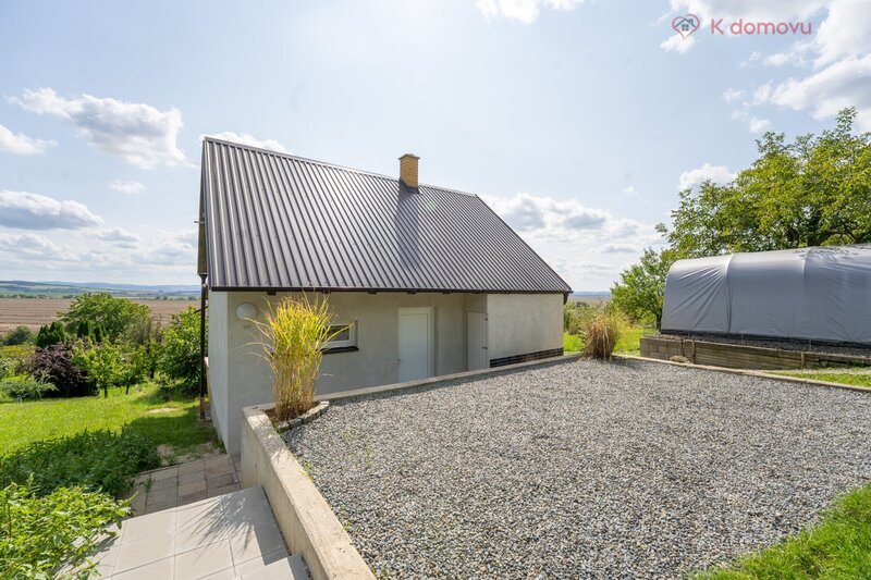 Prodej chaty 2+kk Kunovice, osada Stará Hora, celkem pozemek - 16