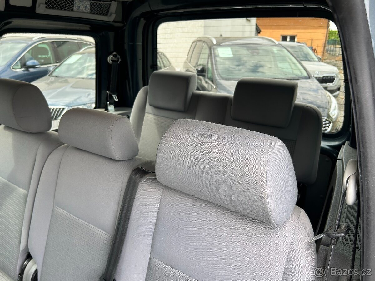 VW CADDY 1.6 75KW 2008 DIGI KLIMA VYHŘÍVANÉ SEDADLA 7 MÍST - 16