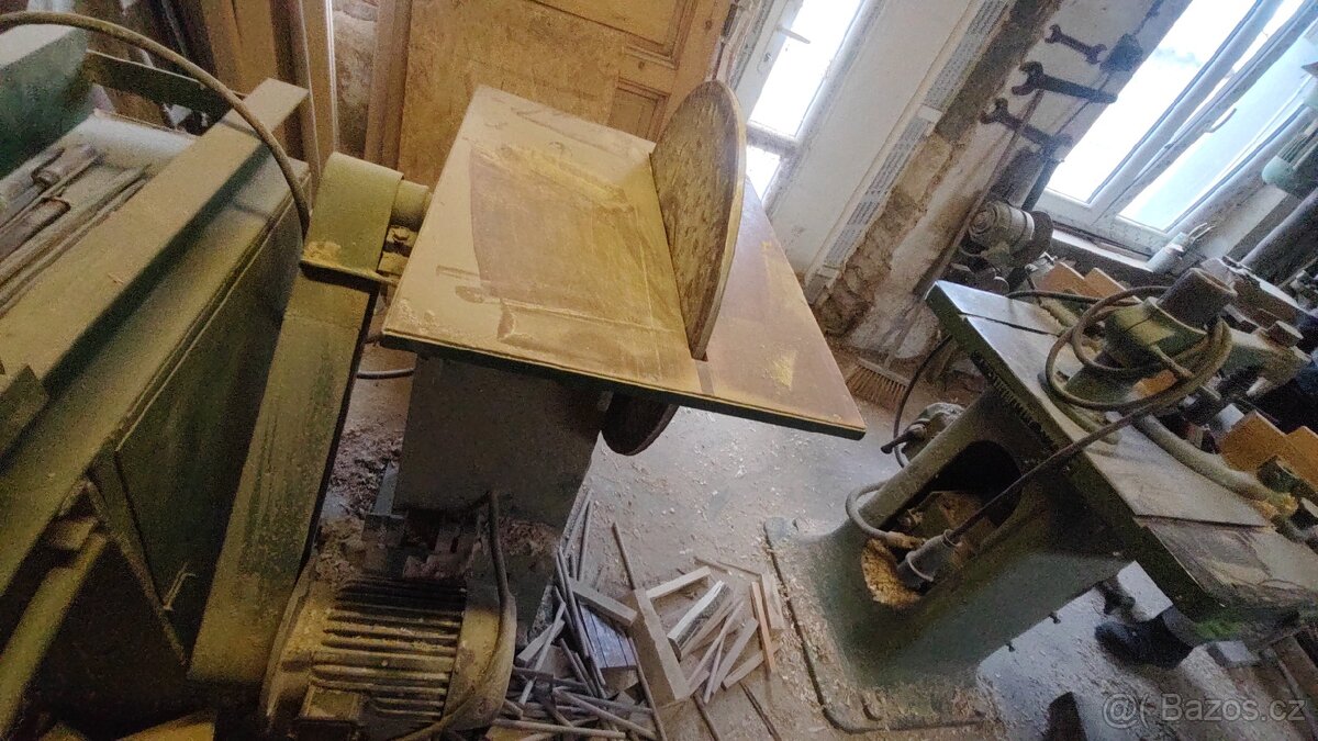 Truhlářské stroje - 16