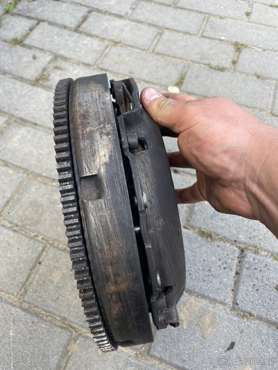 Díly na Audi A6 C5 - 16