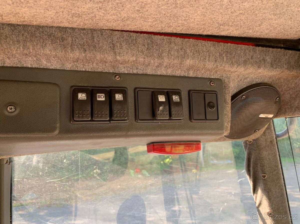 Vyvážečka VALMET 840.3. - 16