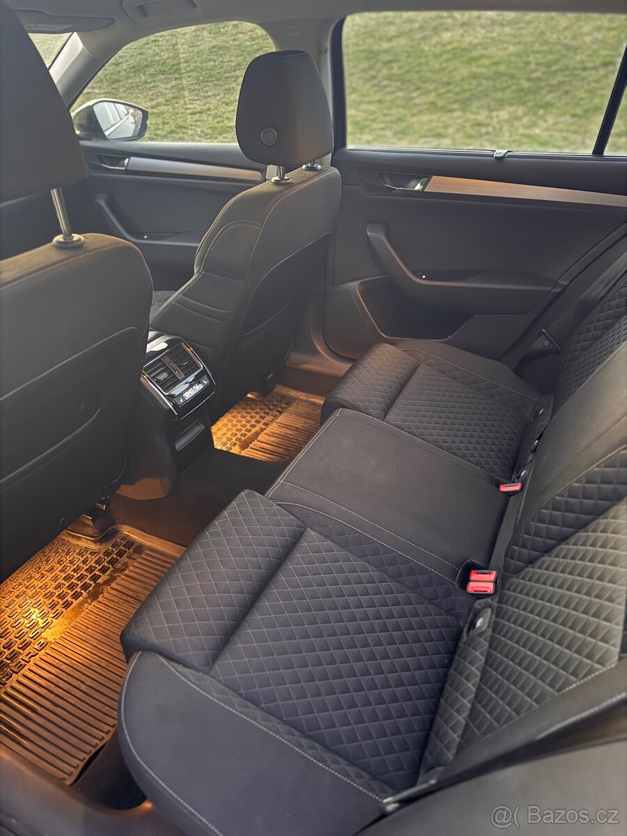 Škoda Superb 2.0TDI 4x4 140kw - 16