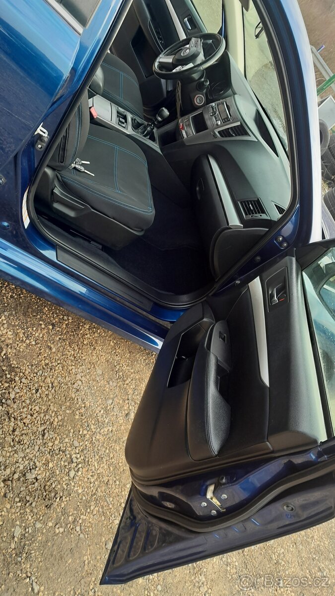 Subaru Legacy Combi 2,0 benzin+LPG,4x4 z Ríma,ITALY - 16