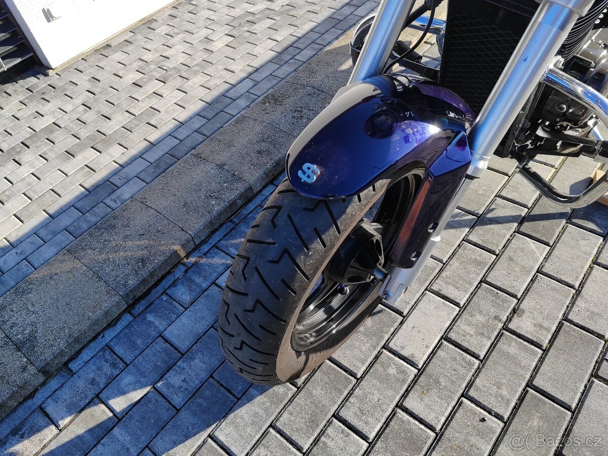 Suzuki M800 Intruder - 16