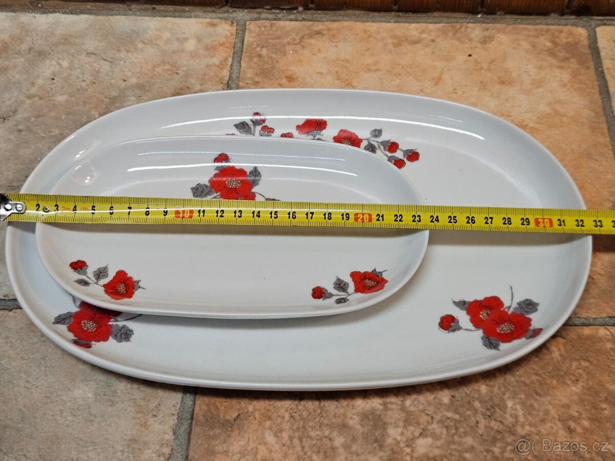 Jídelní souprava - 16