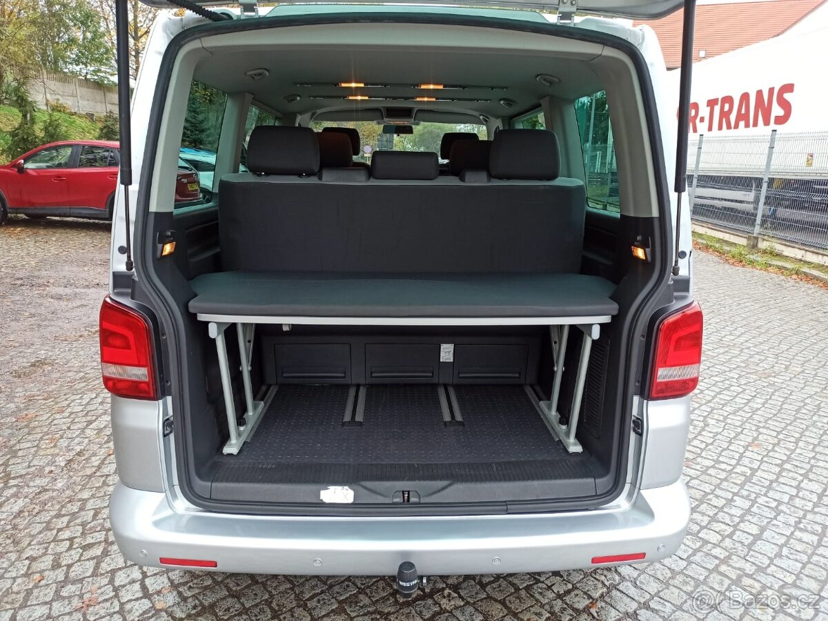 VW MULTIVAN T5.1 2.0TDI 103KW BEACH R.V.2011 - 16