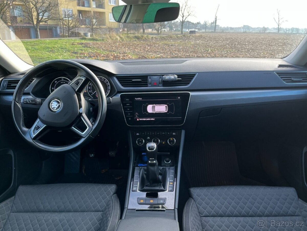 Škoda Superb Combi 2.0 TDI - 16