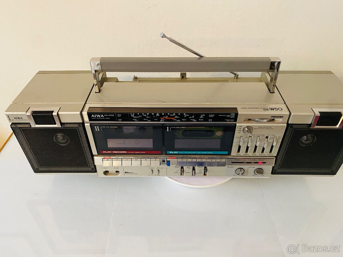 Radiomagnetofon Aiwa CA-W50, rok 1986 - 16