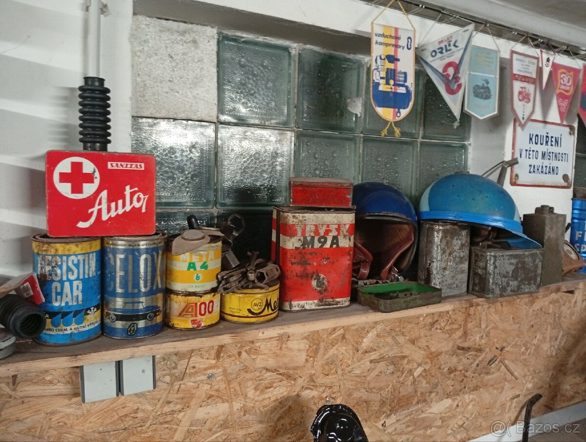 Retro plechovky a dekorace - 16