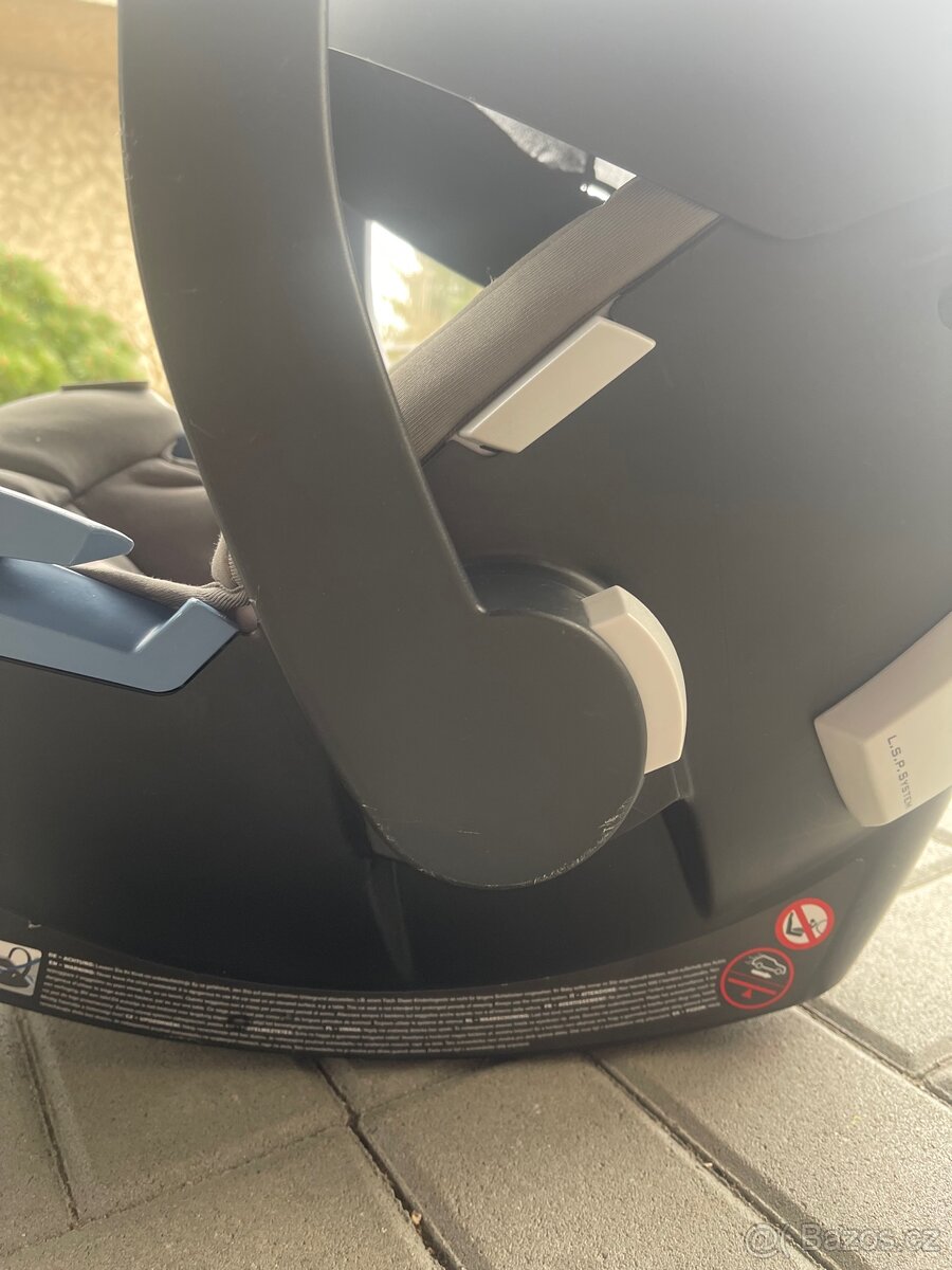 Kočárek - trojkombinace - 16