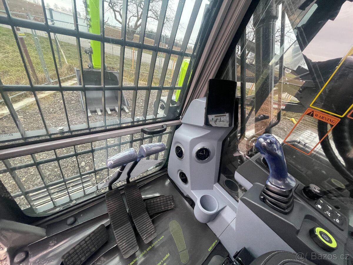 Pásové rýpadlo Zoomlion ZE225GN - 16