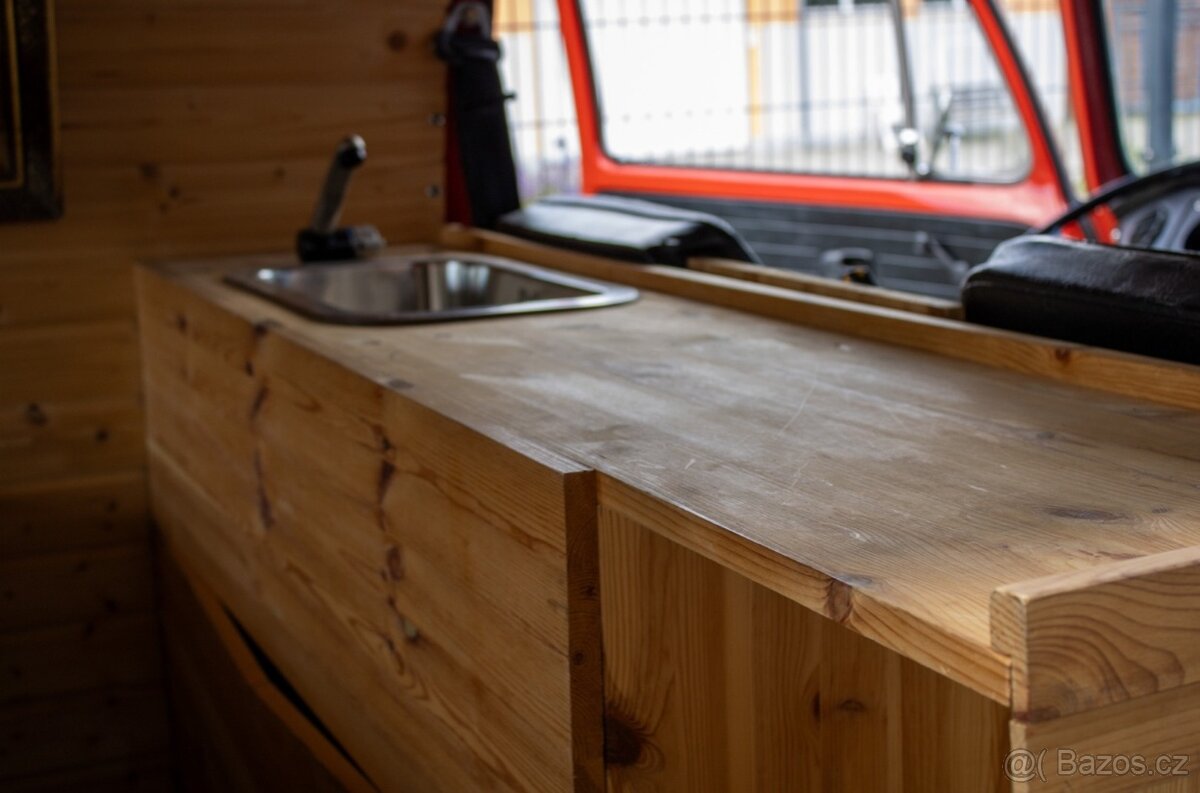 Volkswagen T2 Transporter - 16