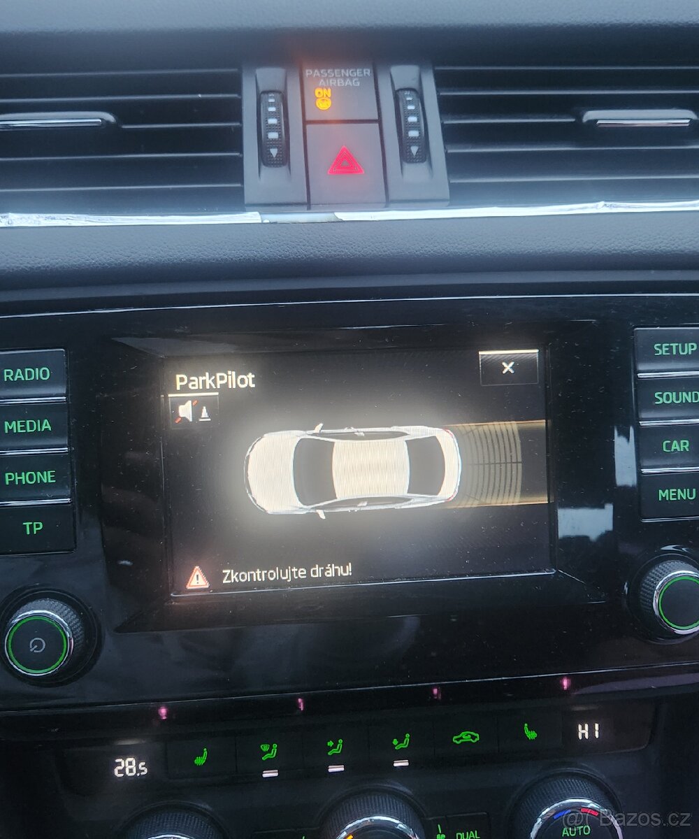 Škoda Octavia 3 1.6 TDI Model 2015 Style - 16