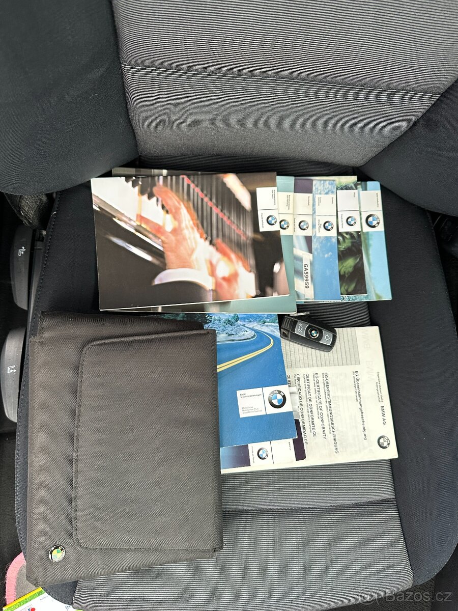 BMW Řada 1 1,6 116i Výhřev, 2.zónová klima - 16