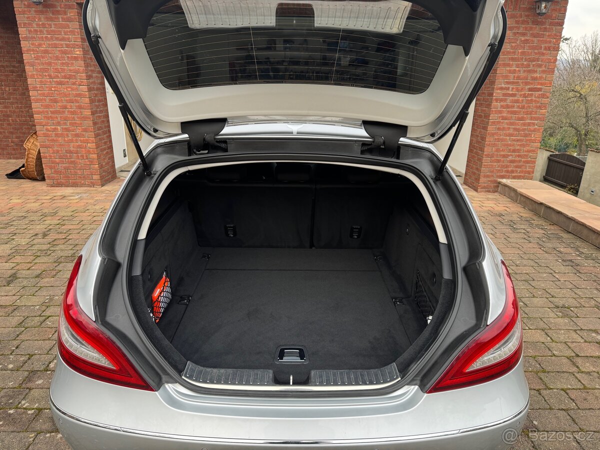 Mercedes-Benz CLS 350 CDI 4Matic Shooting Brake - 16