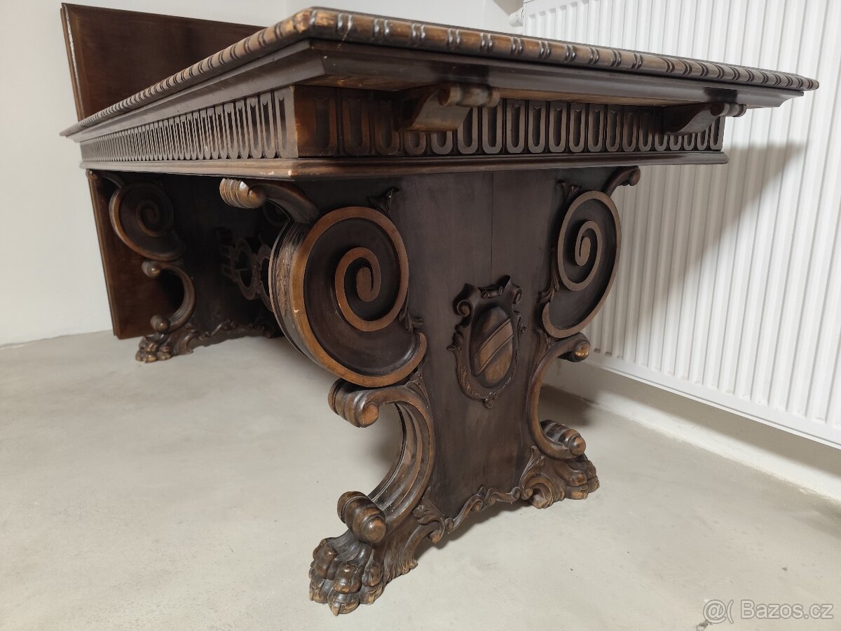 Jídelní stůl a židle - 16