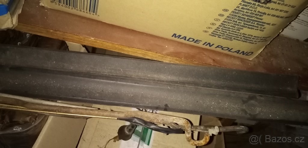 FIAT UNO LOGO DÍLY 3 DVEŘ - 16