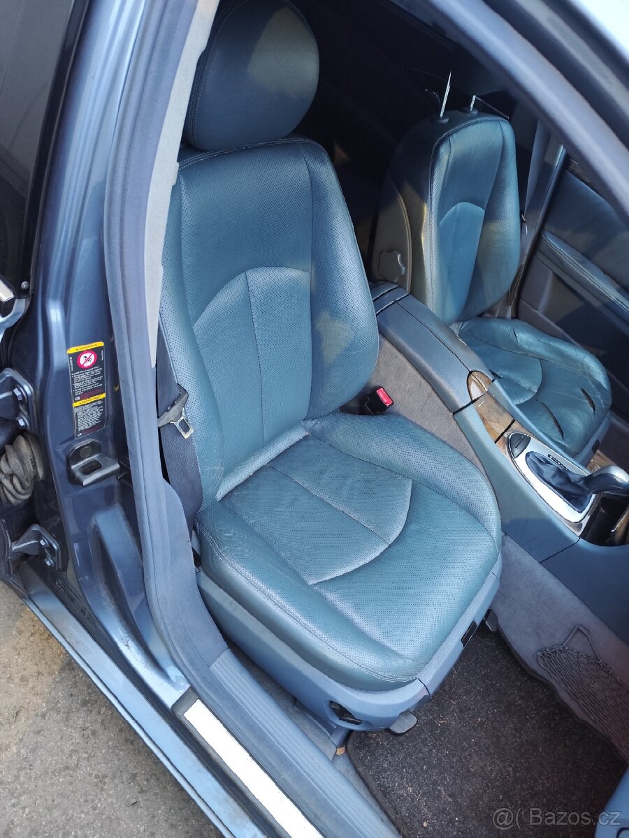 Mercedes Benz w211 - 16