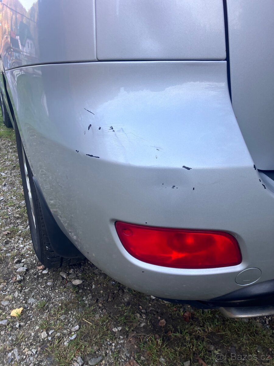 Hyundai Santa Fe 2.2 CRDi 4x4, automat – ročník 2007 - 16