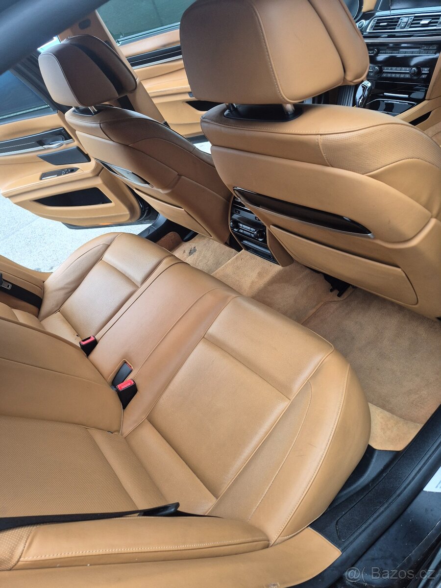 BMW f01 730d 190kw individual 2014/3 nájezd 169000km - 16